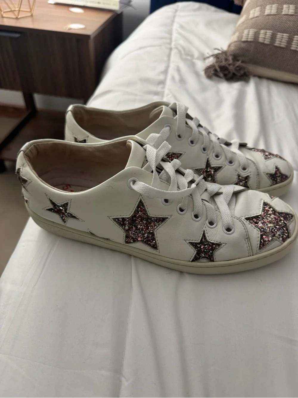 Bibi Lou Women’s White Sneakers with Pink Glitter Stars